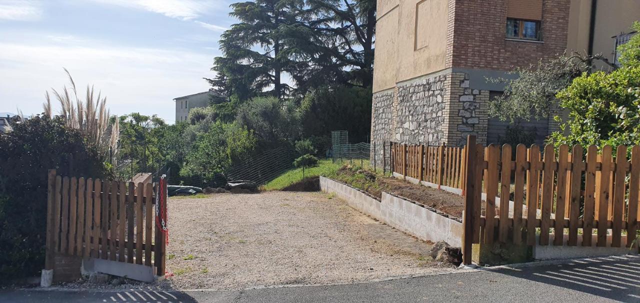 La Casina Di Jo Apartment Siena Exterior foto