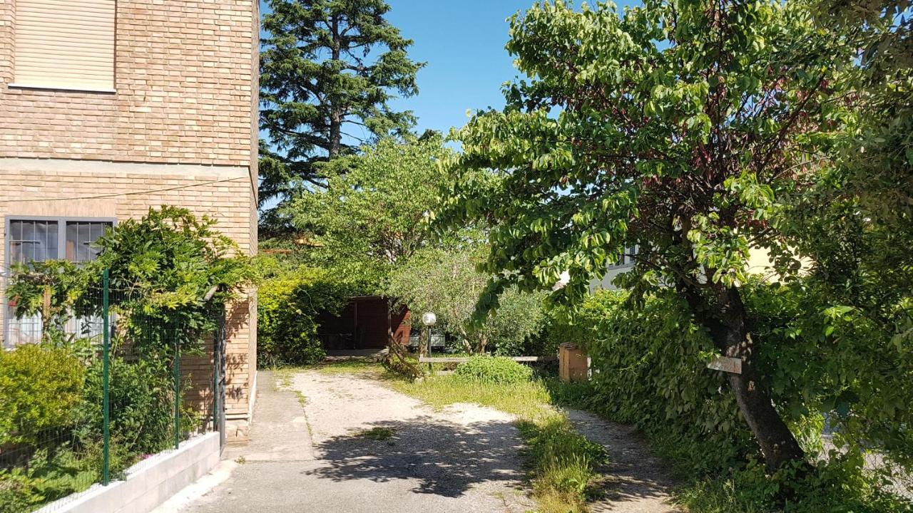 La Casina Di Jo Apartment Siena Exterior foto